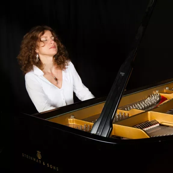 Sylviane Deferne