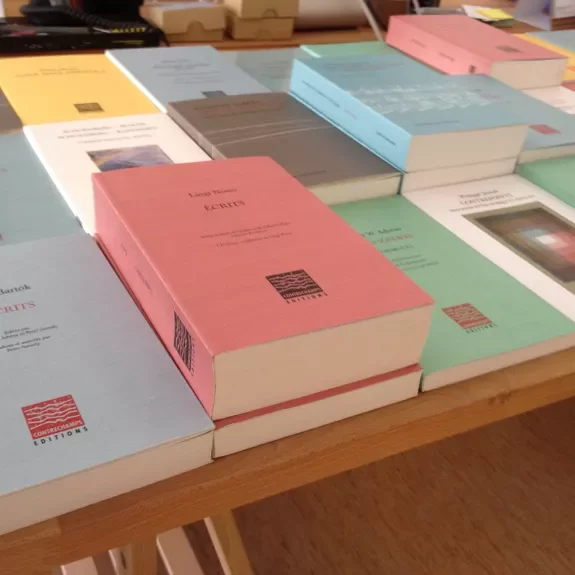 Editions contrechamps couvertures