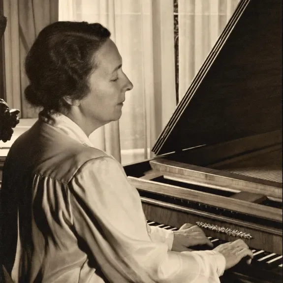Margherite Roesgen Champion au clavecin