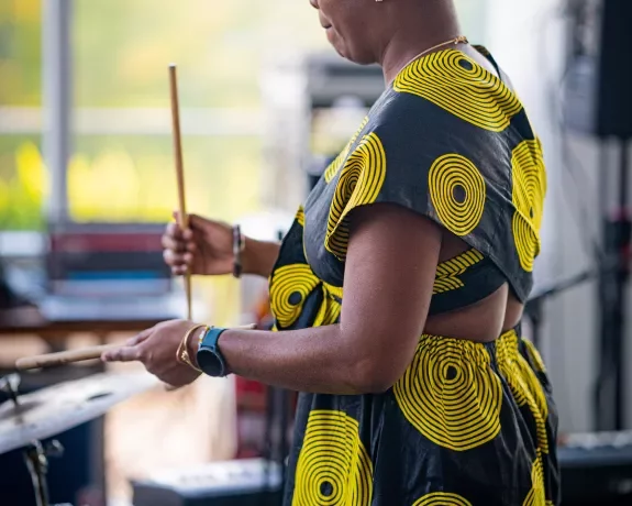 Image d'une musicienne afro-cubaine