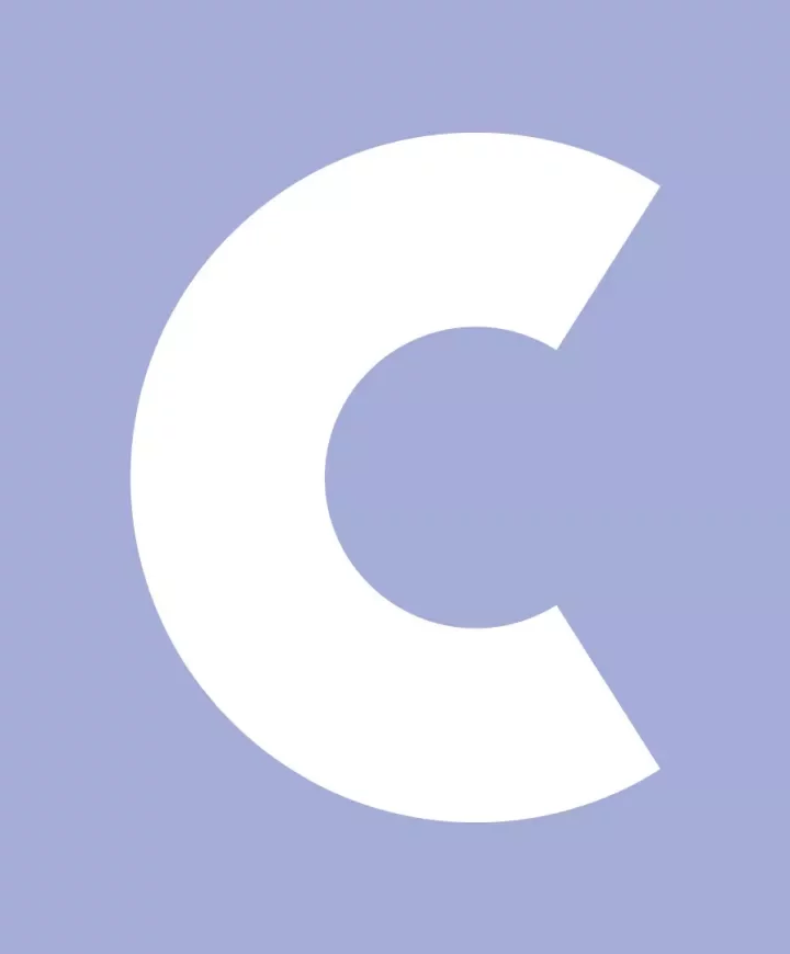 Lettre C en blanc sur fond violet