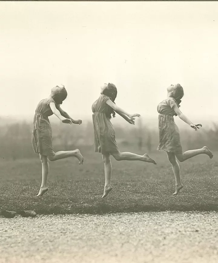 Danseuse et pédagogie Jaques-Dalcroze